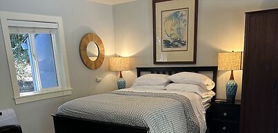 The Pines Inn and Cottages