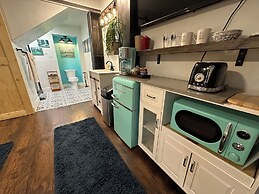 The Pines Inn and Cottages