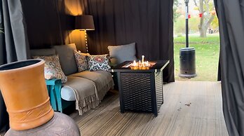 The Pines Inn and Cottages