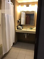 Country View Inn & Suites