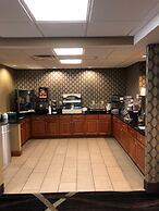 Country View Inn & Suites