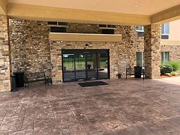 Country View Inn & Suites