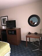 Country View Inn & Suites