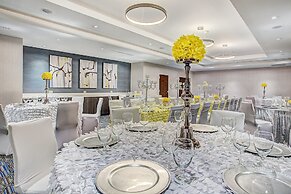 Holiday Inn Express & Suites Covington by IHG