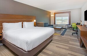 Holiday Inn Express & Suites Covington by IHG