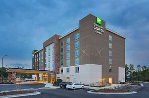 Holiday Inn Express & Suites Covington by IHG