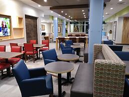 Holiday Inn Express & Suites Dallas Northeast - Arboretum by IHG