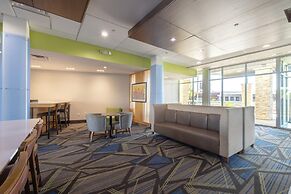 Holiday Inn Express & Suites Dallas Northeast - Arboretum by IHG