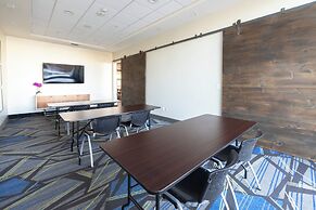 Holiday Inn Express & Suites Dallas Northeast - Arboretum by IHG