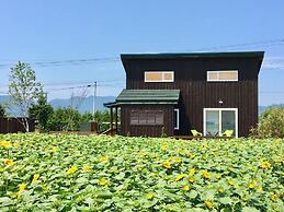 Country Cottage Wakiaiai