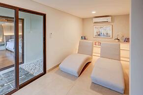 Pantai Indah Lagoi Bintan