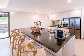 Pantai Indah Lagoi Bintan