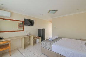 Emerald Central Palms Motel