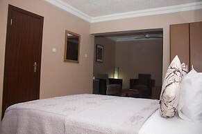 Manjaro Suites