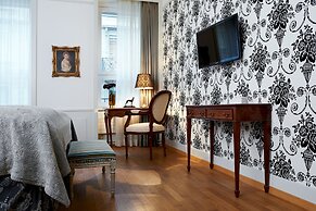 Townhouse Boutique Hotel