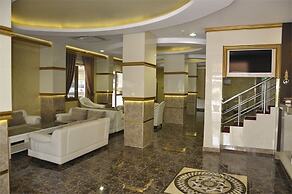 Ugur Hotel