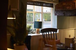 Castle Hotel by Greene King Inns