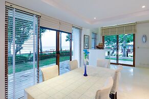 Baan LonSai Beachfront Condominium