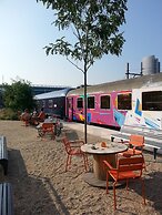 Train Lodge Amsterdam - Hostel