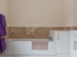 Luxury Town Centre Apartment Stratford Upon Avon