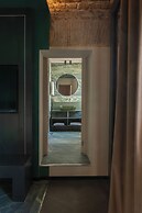 Colonna Suite del Corso