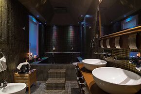 Colonna Suite del Corso