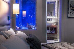 Colonna Suite del Corso