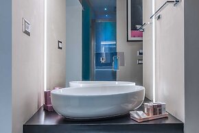 Colonna Suite del Corso