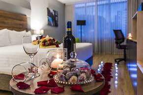 La Quinta by Wyndham Medellin