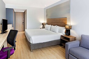 La Quinta by Wyndham Medellin