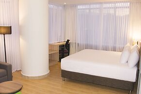 La Quinta by Wyndham Medellin