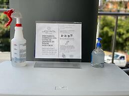 La Quinta by Wyndham Medellin