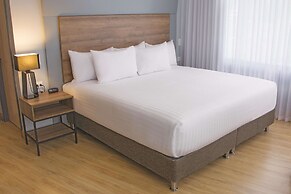 La Quinta by Wyndham Medellin