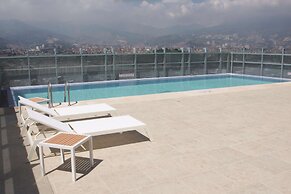 La Quinta by Wyndham Medellin