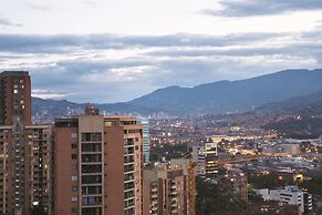 La Quinta by Wyndham Medellin