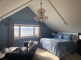 Dashwood Manor Seaside Bed & Breakfast