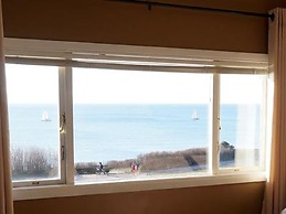 Dashwood Manor Seaside Bed & Breakfast