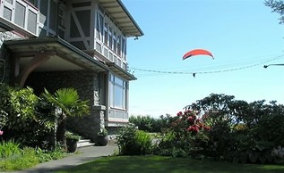 Dashwood Manor Seaside Bed & Breakfast