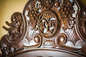 Dashwood Manor Seaside Bed & Breakfast