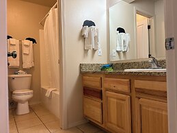 Mountain Landing Suites & RV Park