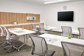 Element Chandler Fashion Center