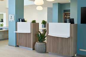 Element Chandler Fashion Center