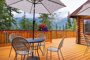 Denali Crow's Nest Cabins