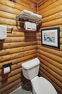 Denali Crow's Nest Cabins