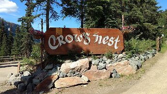 Denali Crow's Nest Cabins