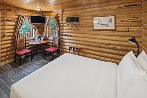 Denali Crow's Nest Cabins