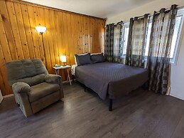 Deerview Lodge & Cabins - Princeton BC