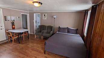 Deerview Lodge & Cabins - Princeton BC