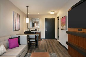 Embassy Suites by Hilton Berkeley Heights