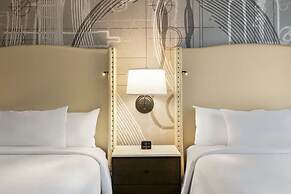 Embassy Suites by Hilton Berkeley Heights